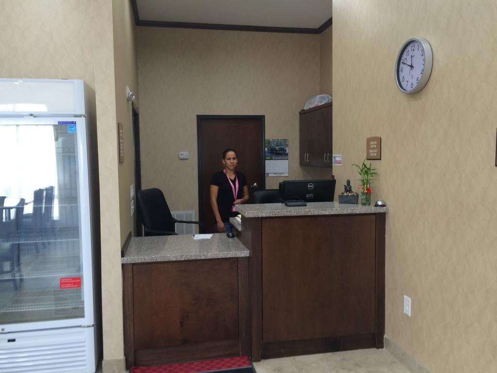 La Bonita Inn & Suites - Crane Экстерьер фото